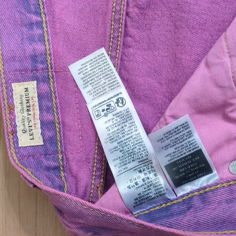 Pristine Levi's 501 '90s Purple Jeans Women's Size 29x30 - Picture 5 of 16